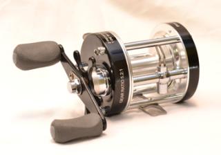 Bear reel CL600